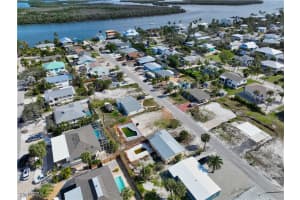 161 Hibiscus Drive, Fort Myers Beach, FL 33931 - MLS#225017648