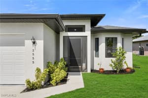 2555 68th Ave Ne, Naples