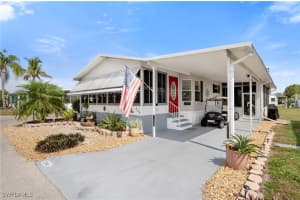 284 Poinsettia Drive, Fort Myers, FL 33905 Sold 03/24/25