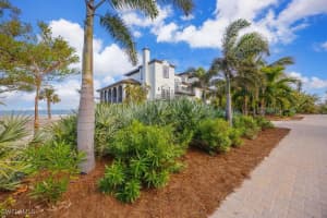 1004 Bayview Drive, Sanibel, FL 33957 Sold 08/07/25