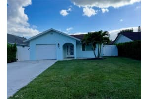 718 103rd Ave N, Naples