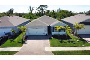 304 Spring Hill Lake Loop, Cape Coral, FL 33993 Sold 09/08/25
