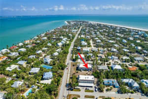 561 Periwinkle Way, Sanibel, FL 33957 Sold 07/30/25