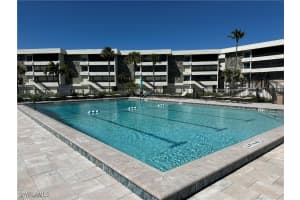 1605 Middle Gulf Drive, Sanibel, FL 33957 Sold 04/07/25