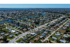 4044 Country Club Boulevard, Cape Coral, FL 33904 Sold 06/11/25