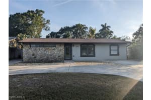 1254 Cooper Dr, Naples