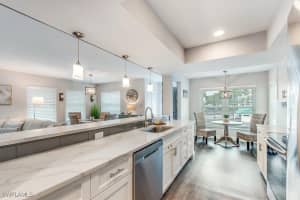 527 Club Side Drive, Naples, FL 34110 - MLS#225018255