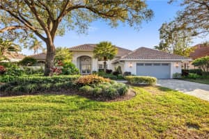 893 Wyndemere Way, Naples, FL 34105 Sold 04/04/25
