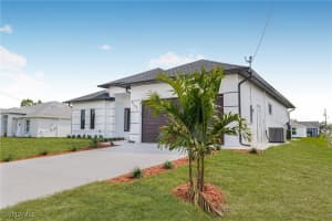 2703 37TH Street, Lehigh Acres, FL 33976 Sold 04/18/25