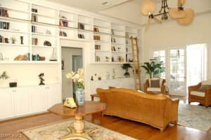 590 Lake Drive, Naples, FL 34102 - MLS#225018305
