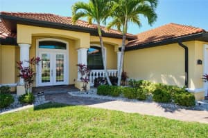 310 30th Terrace, Cape Coral, FL 33904 - MLS#225018315
