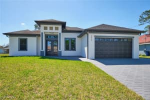4325 16th Street, Lehigh Acres, FL 33971 Sold 08/26/25