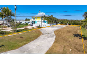 3084 8th Avenue, St. James City, FL 33956 Sold 07/21/25