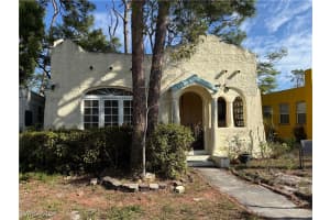 2223 Katherine St, Fort Myers