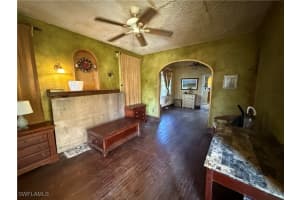 2223 Katherine Street, Fort Myers, FL 33901 - MLS#225018469
