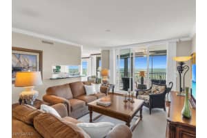 1060 Borghese Lane, Naples, FL 34114 Sold 07/21/25