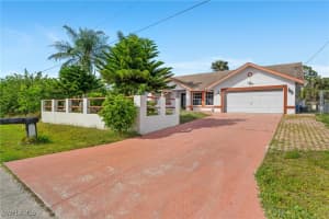 3212 25th Street, Lehigh Acres, FL 33971 Sold 04/02/25