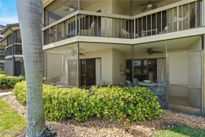 579 Seaview Court, Marco Island, FL 34145 Sold 05/28/25