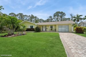 2228 Poinciana Drive, Naples, FL 34105 Sold 09/15/25