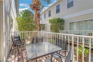 3280 Lindsey Lane, Naples, FL 34109 Sold 05/07/25