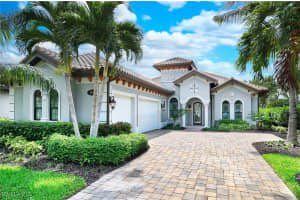 7336 Lantana Circle, Naples, FL 34119 Sold 08/28/25