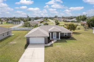 128 16th Terrace, Cape Coral, FL 33991 Sold 05/21/25