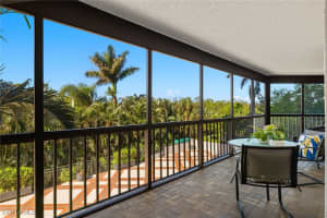 6075 Pelican Bay Blvd 202, Naples