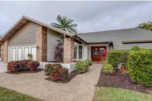8746 Banyan Cove Circle, Fort Myers, FL 33919 - MLS#225018751