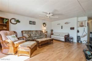 12170 Palm Dr, Fort Myers