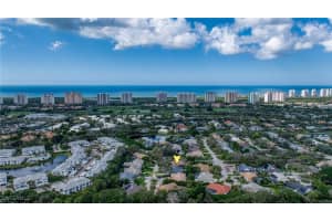 807 Arrowhead Lane, Naples, FL 34108 Sold 05/07/25