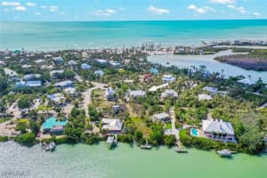 2596 Roosevelt Pl, Sanibel