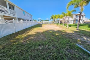 3883 Coconut Drive, St James City, FL 33956 - MLS#225018910