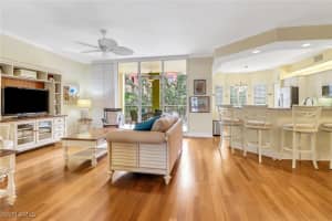 410 Bayfront Place, Naples, FL 34102 - MLS#225018915