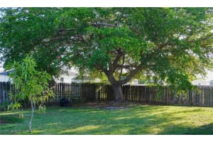 205 Mossrosse Street, Fort Myers, FL 33913 Sold 06/06/25
