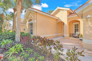 6659 Mangrove Way, Naples, FL 34109 Sold 04/30/25