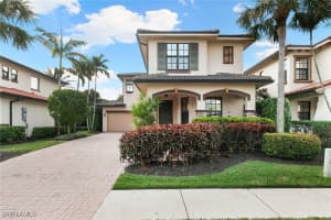1244 Manado Dr, Naples