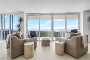 6585 Nicholas Boulevard, Naples, FL 34108 Sold 04/07/25