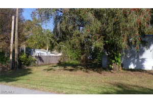 370 San Bernardino Street, North Fort Myers, FL 33903 - MLS#225019242