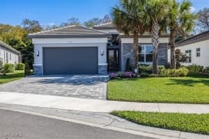11421 Jacaranda Dr, Naples