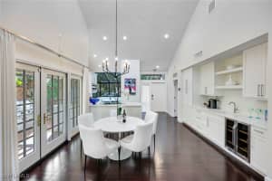 549 Bay Villas Lane, Naples, FL 34108 Sold 05/09/25