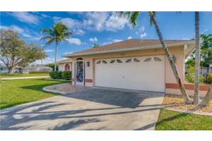 1320 33rd Street, Cape Coral, FL 33904 Sold 04/03/25