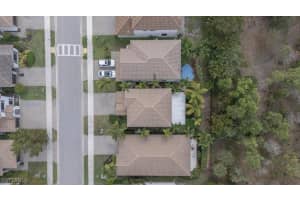 8729 Madrid Circle, Naples, FL 34104 Sold 05/22/25