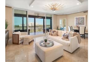 430 Cove Tower Drive, Naples, FL 34110 Sold 08/14/25