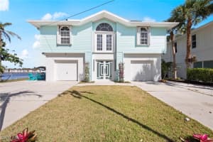 1555 Airway Dr, Naples