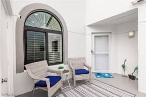 592 Beachwalk Circle, Naples, FL 34108 Sold 04/10/25