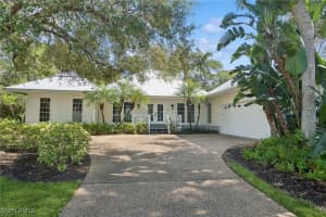 610 Jacana Circle, Naples, FL 34105 - MLS#225019626