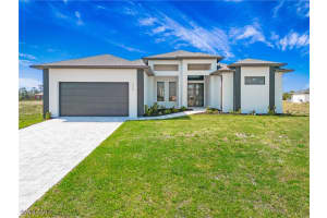 3808 Nw 43rd Pl, Cape Coral