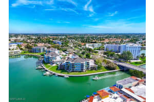 255 Park Shore Dr, Naples, FL 34103, Sold 02/20/25