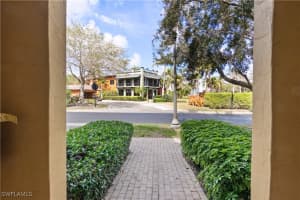 9072 Chula Vista Street, Naples, FL 34113 Sold 06/06/25