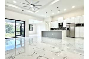 2905 4th Street, Lehigh Acres, FL 33971 - MLS#225019931